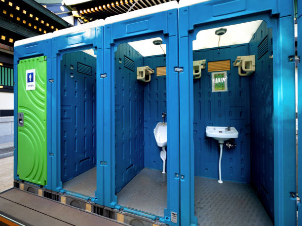 Best Portable restroom trailer rental  in Moreauville, LA